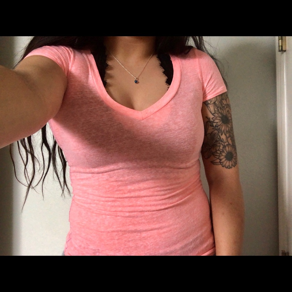 American Eagle V-Neck Shirt